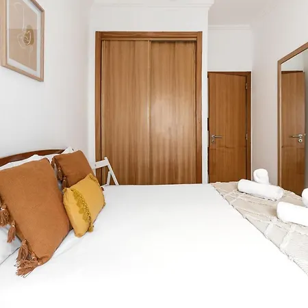 Downtown Flat * Nazaré